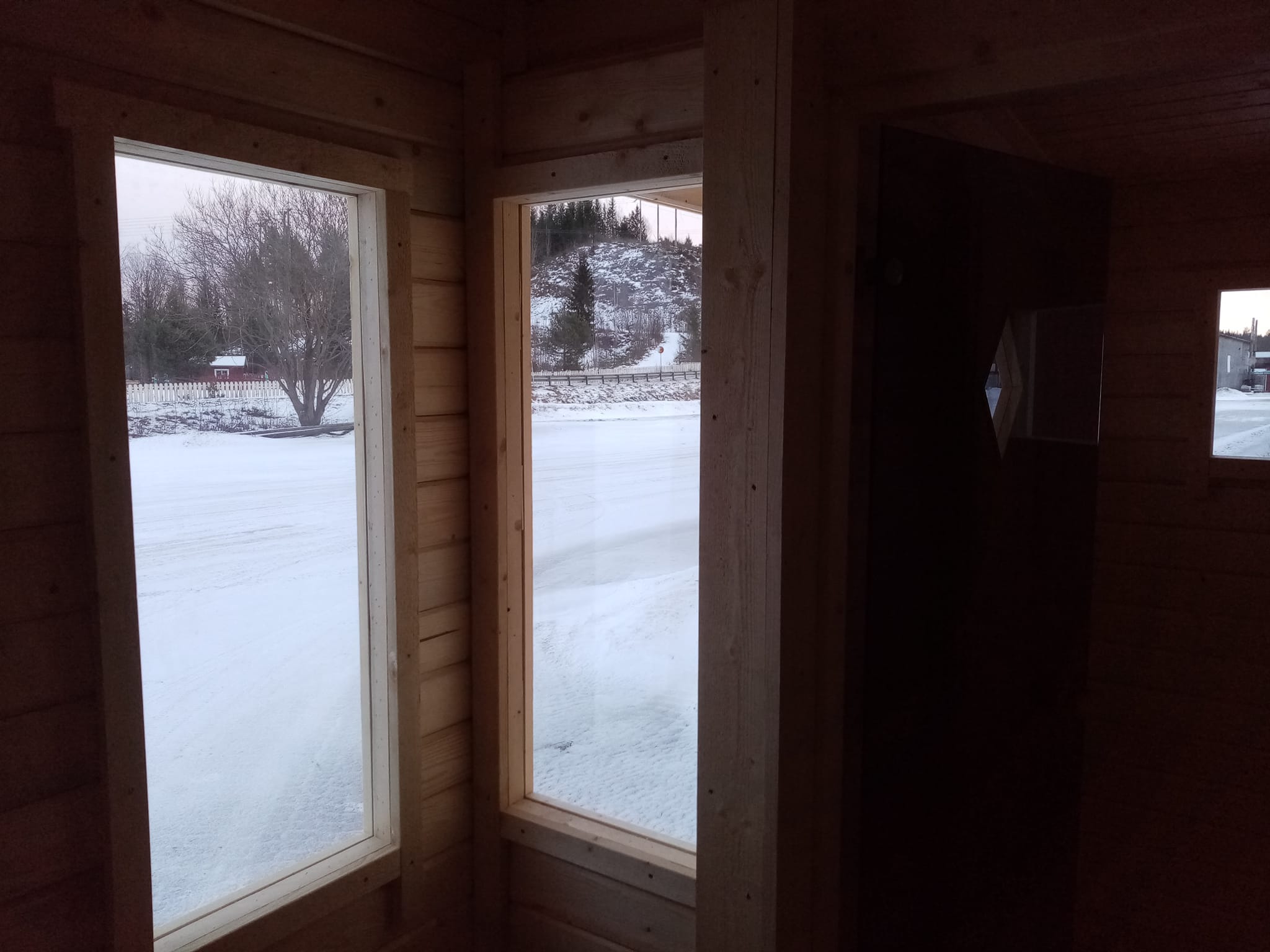 Vedeldad bastu - Dubbeltak - Bild 4